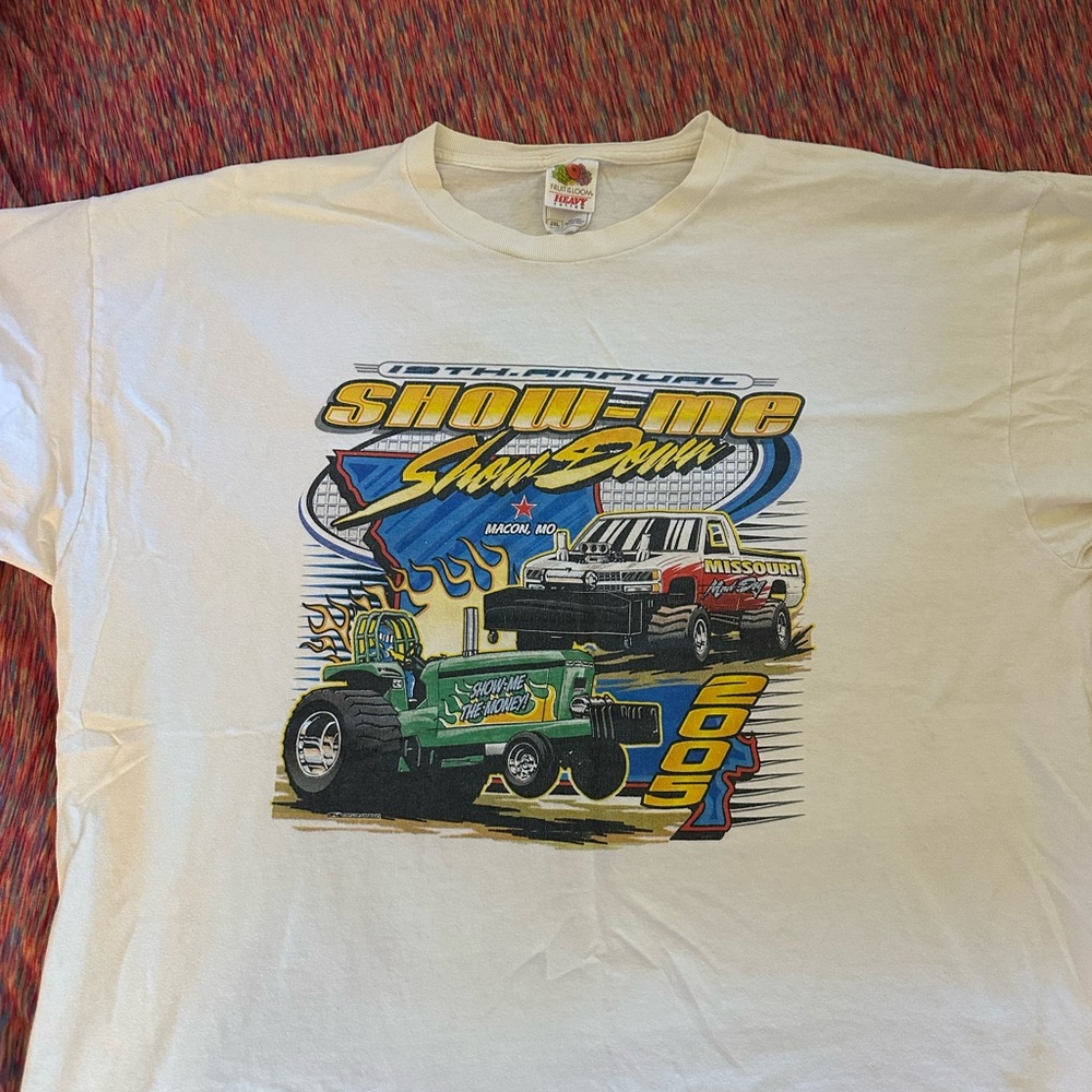Fruit of the Loom Cream Show-Me Graphic Tee